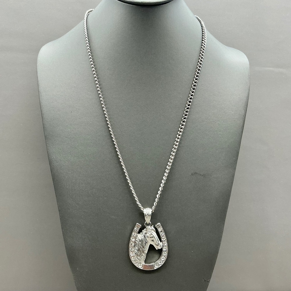 Horse Horseshoe Pendant Necklace Women Silver Tone Rhinestone Curb Chain Jewelry